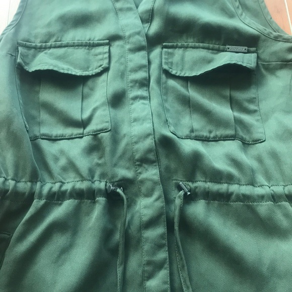 Super Dry romper size small never worn - Picture 3 of 6